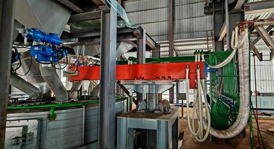 استفاده جامع از خاکستری پایین کوره الکتریکی / خاکستری پرواز کوره قوس الکتریکی DC